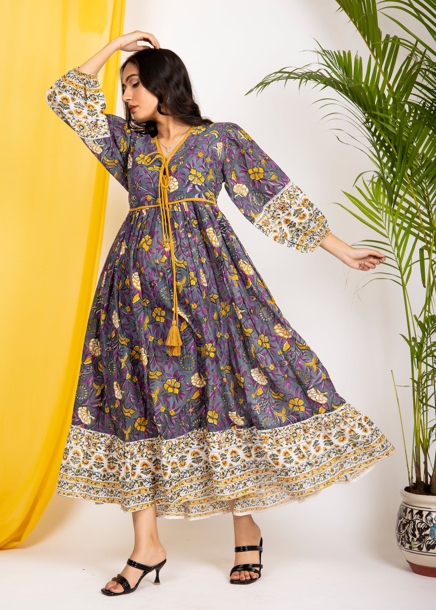 Ella Maxi~ amber