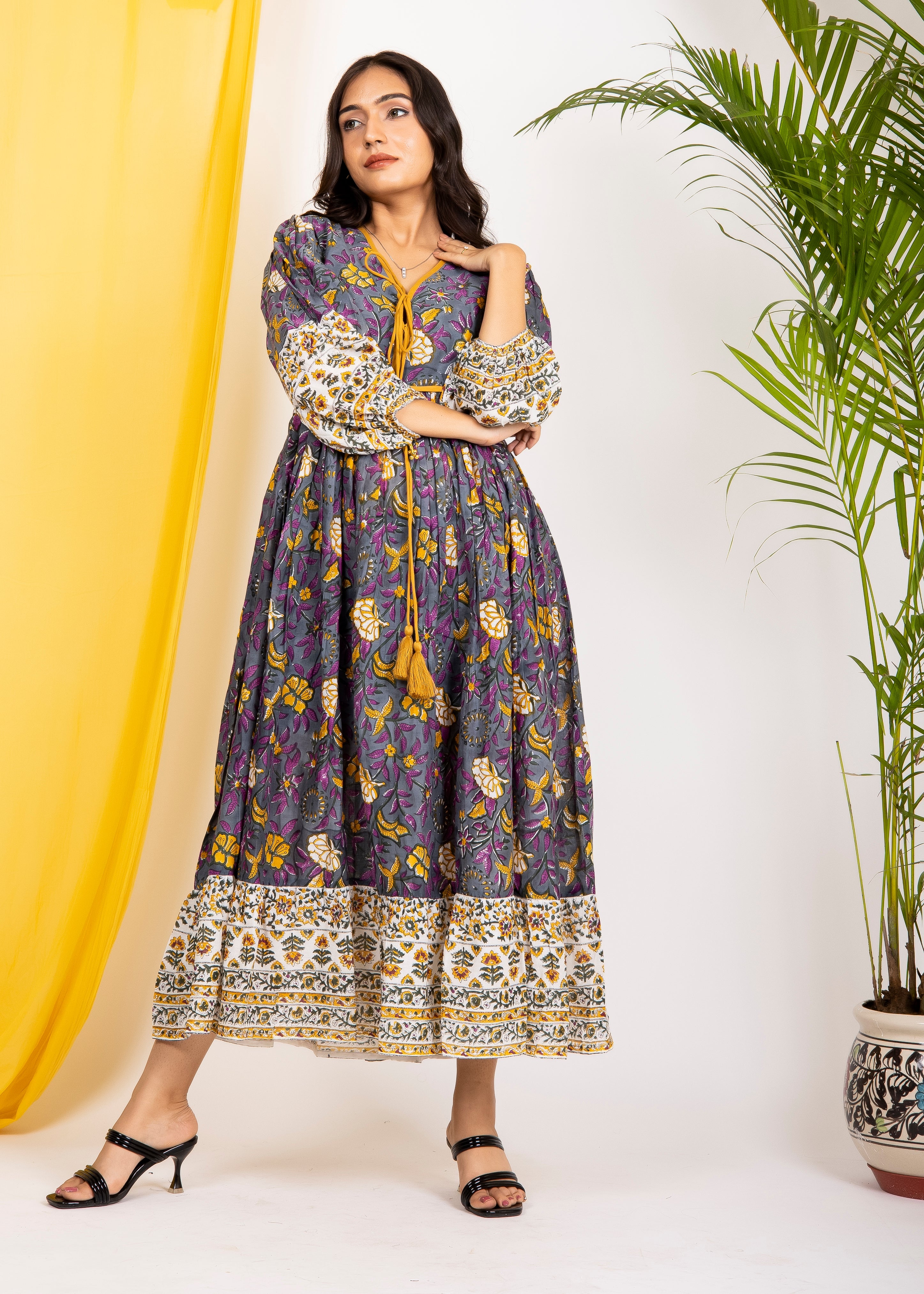 Ella Maxi~ amber