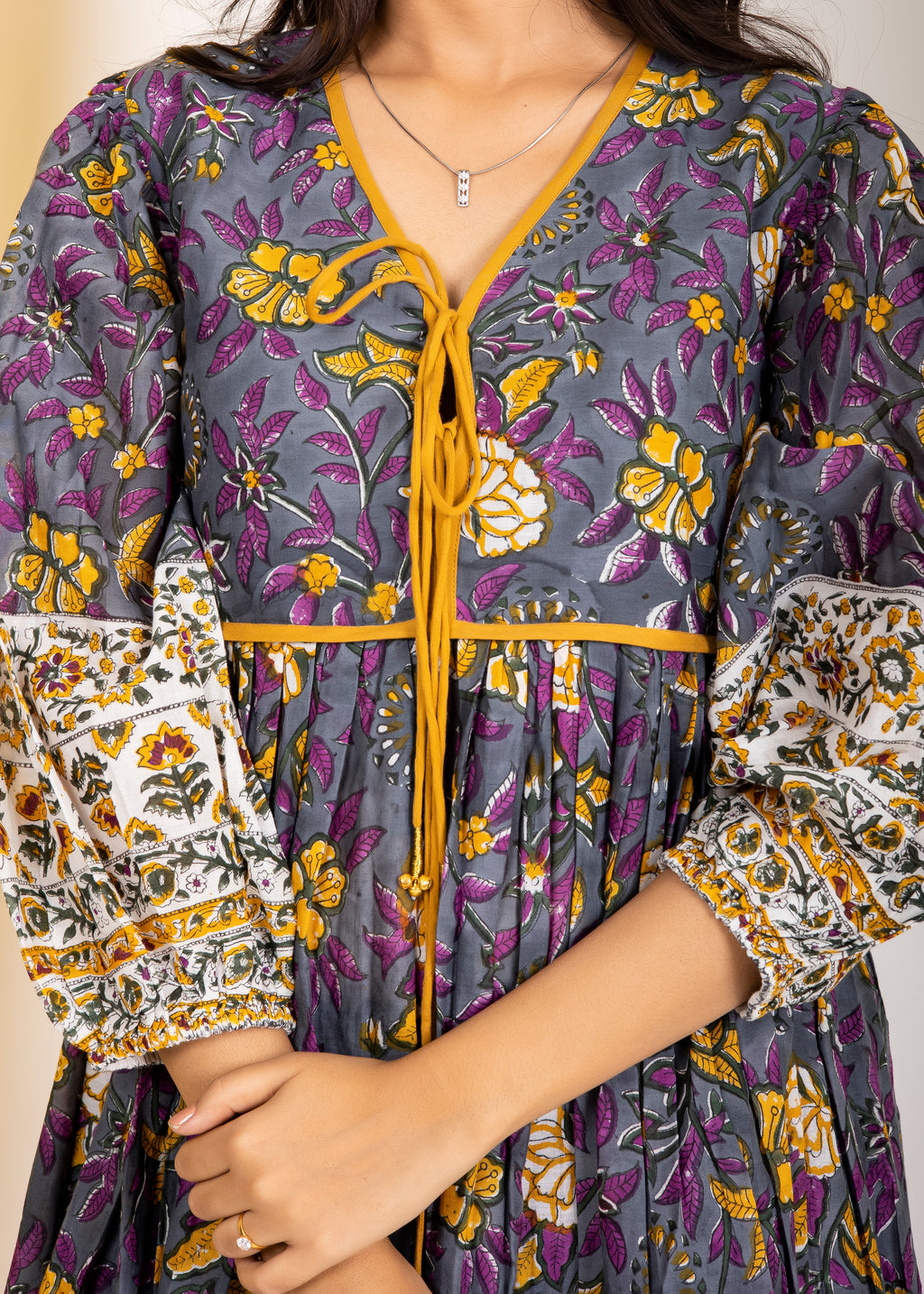 Ella Maxi~ amber