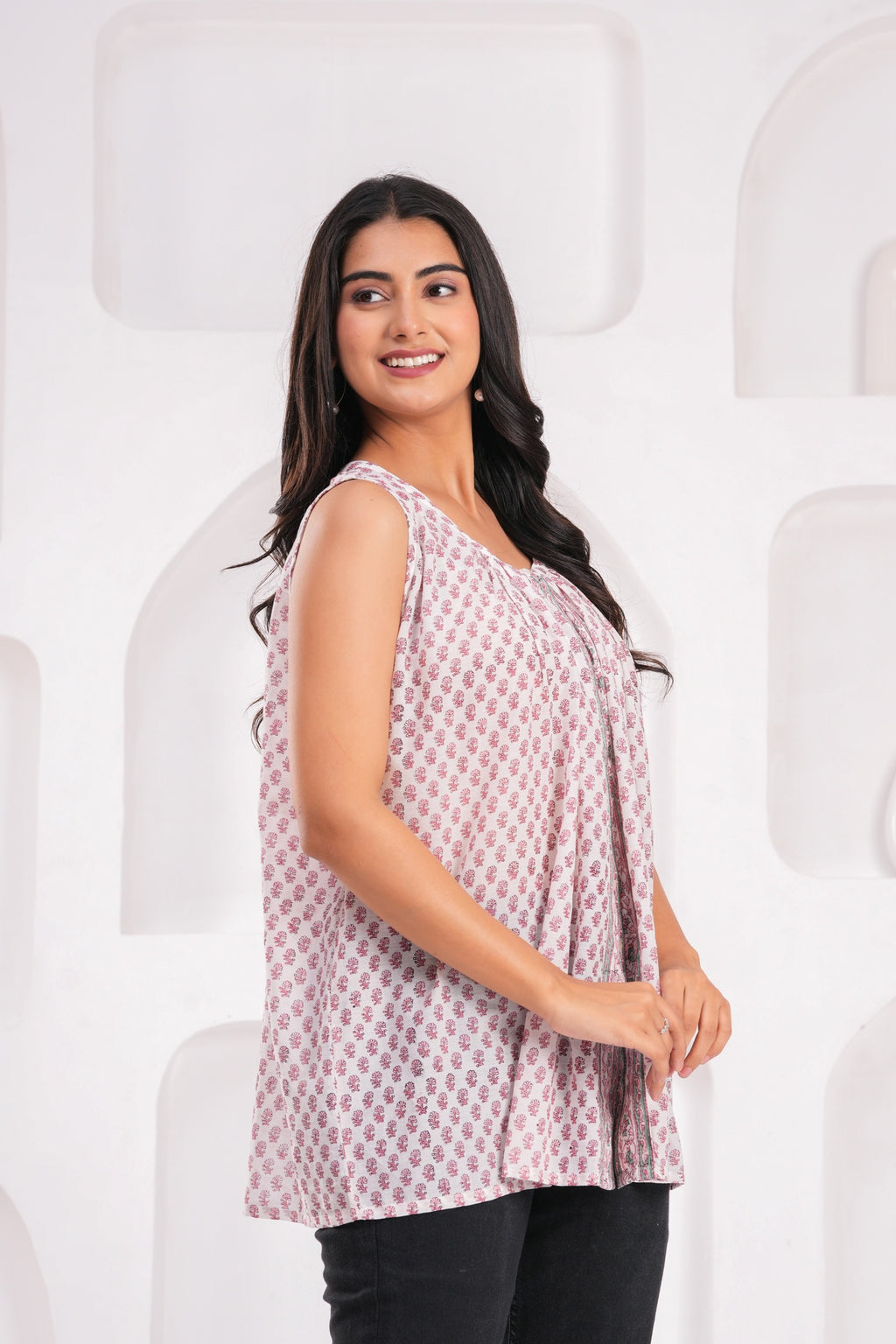 Handmade Block Floral Blue Printed Round Neck Sleeveless Cotton Blouse Top