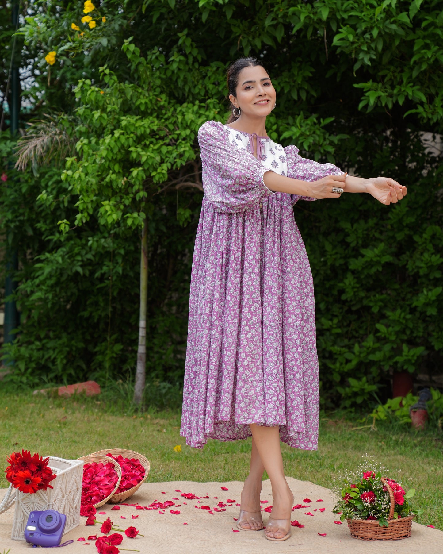 Raima Midi~ Rose Bloom Midi dress