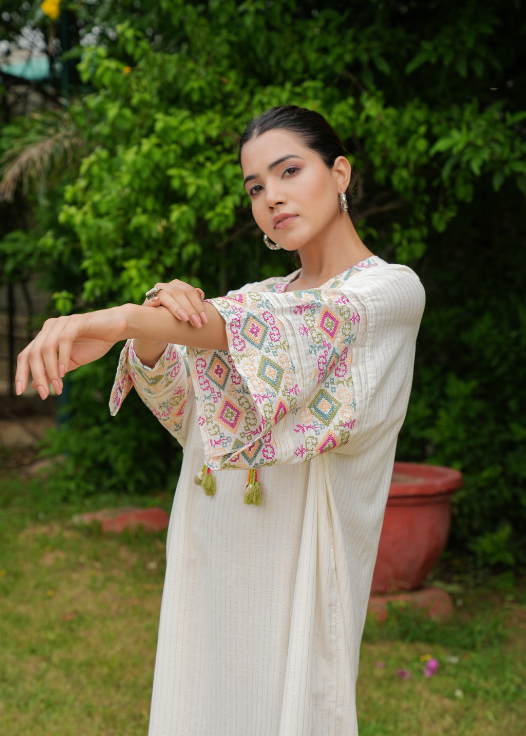 Handmade Pure Cotton Embroidery White Kaftan Style