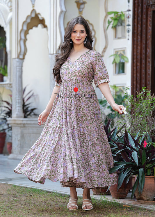 Ariana Maxi