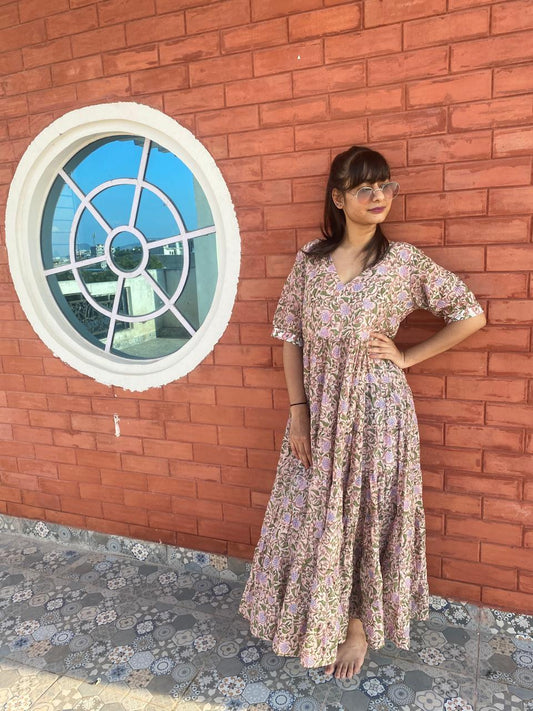 Ariana Maxi